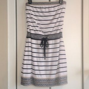 WHBM - NWT - Summer/Spring Striped Strapless Dress